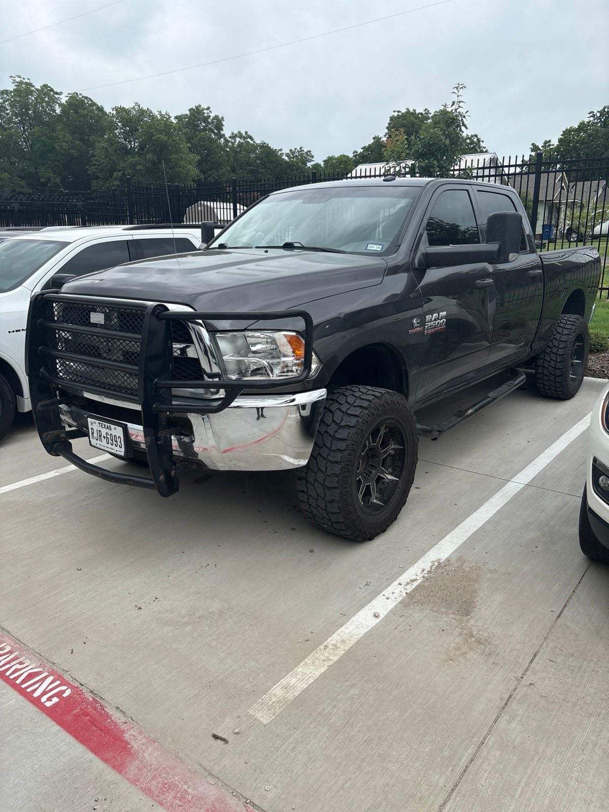 2018 RAM Ram 2500 Tradesman Crew Cab 4x4 6'4' Box in Granite Crystal Metallic Clearcoat — front three-quarter view