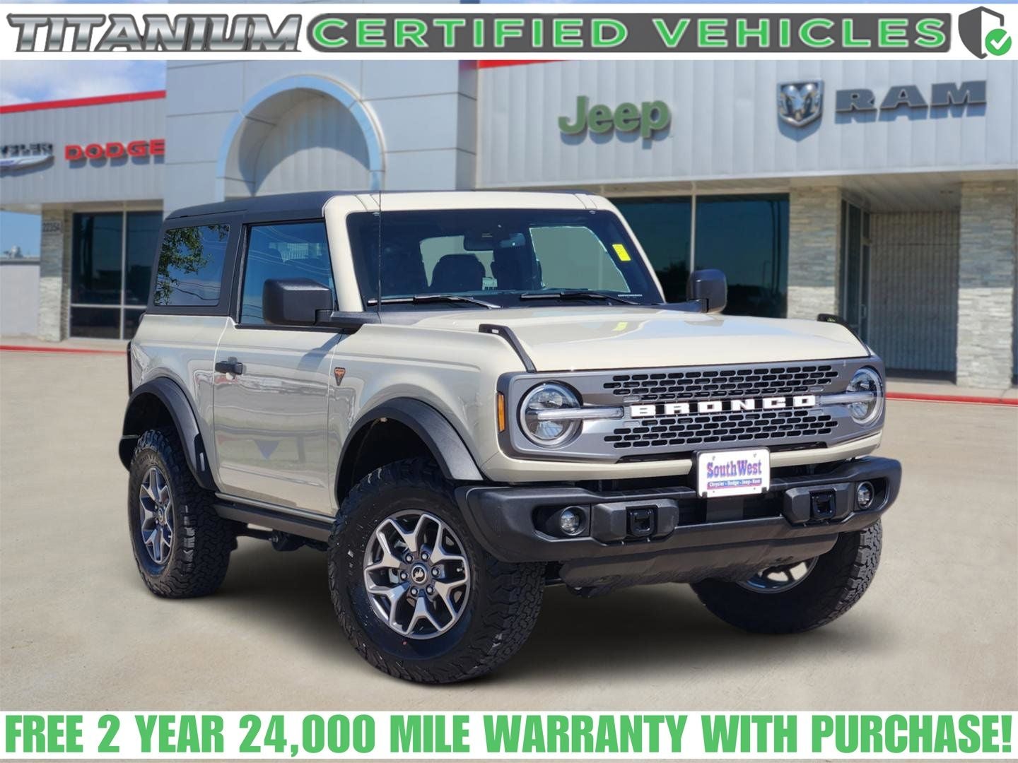 2025 Ford Bronco Badlands in Desert Sand — front three-quarter view