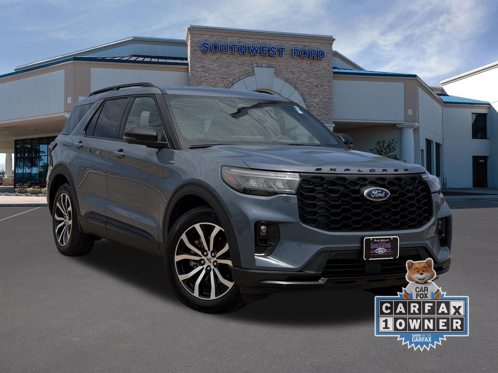 2025 Ford Explorer ST-Line in Vapor Blue — front three-quarter view