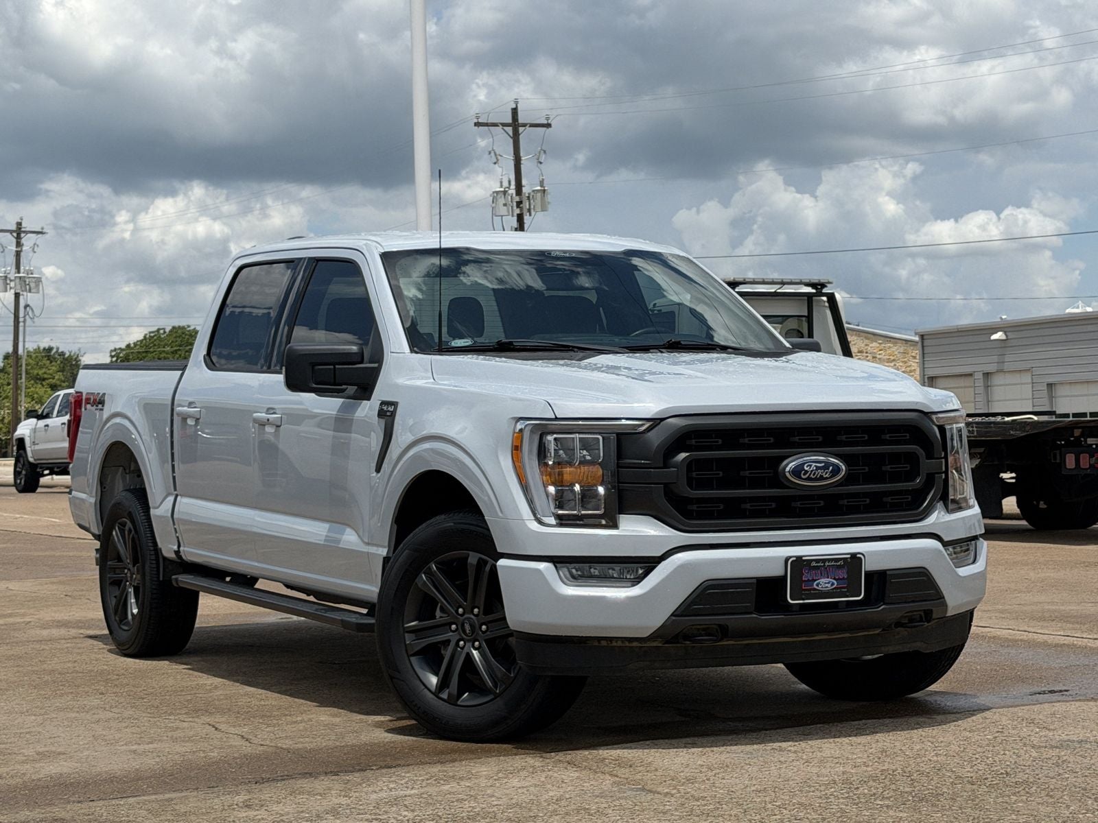 2022 Ford F-150 — side profile view
