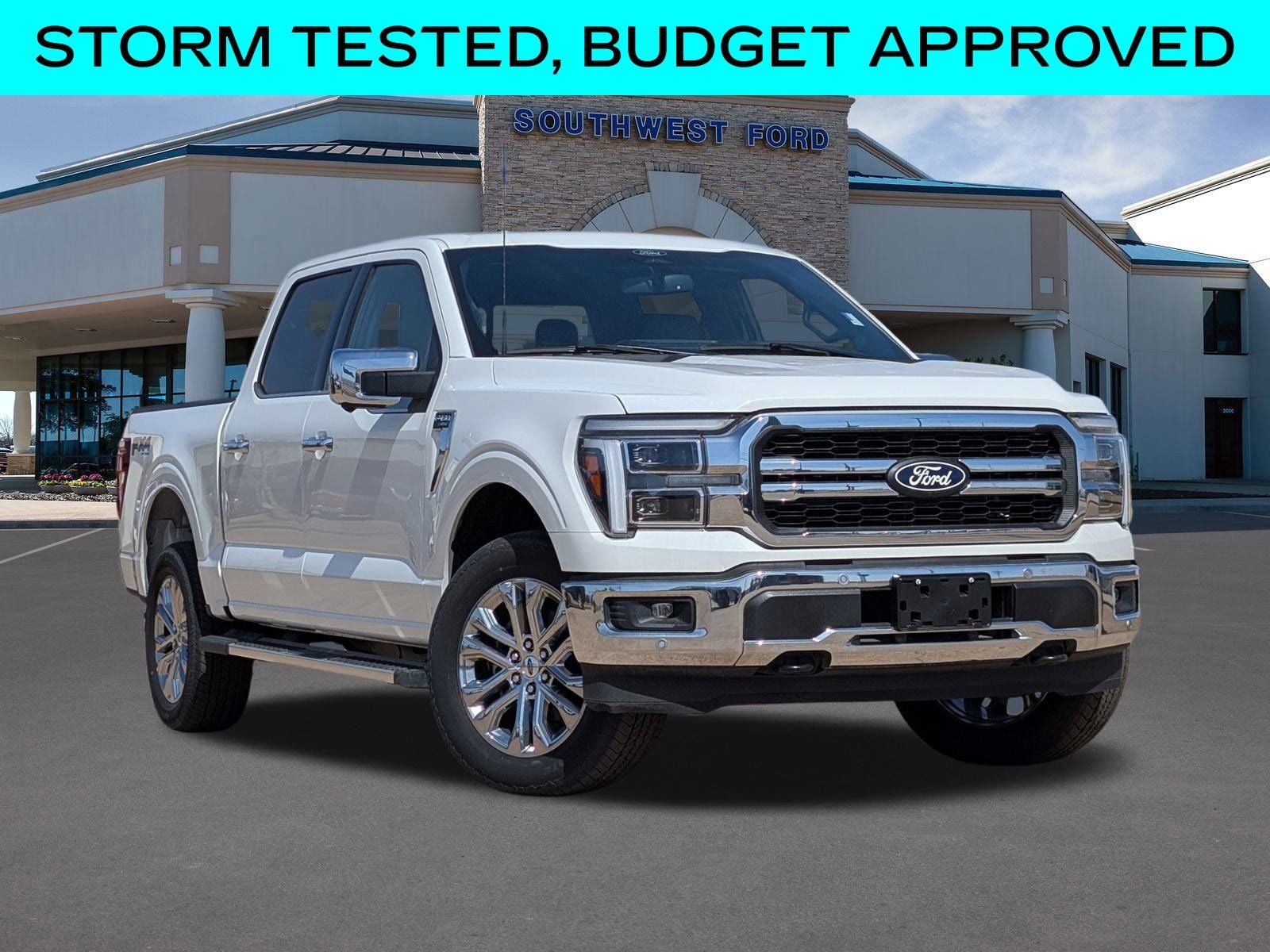 2025 Ford F-150 Lariat in Star White Metallic Tri-Coat — front three-quarter view
