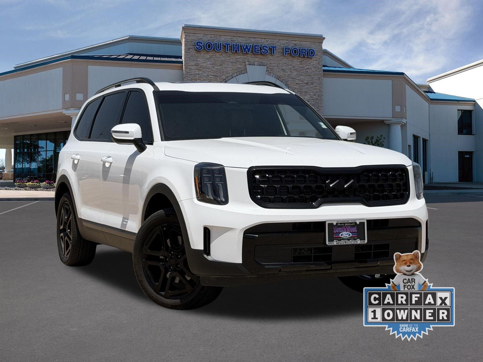 2025 Kia Telluride EX X-Line in Glacial White Pearl — front three-quarter view