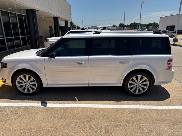 2018 Ford Flex — interior view