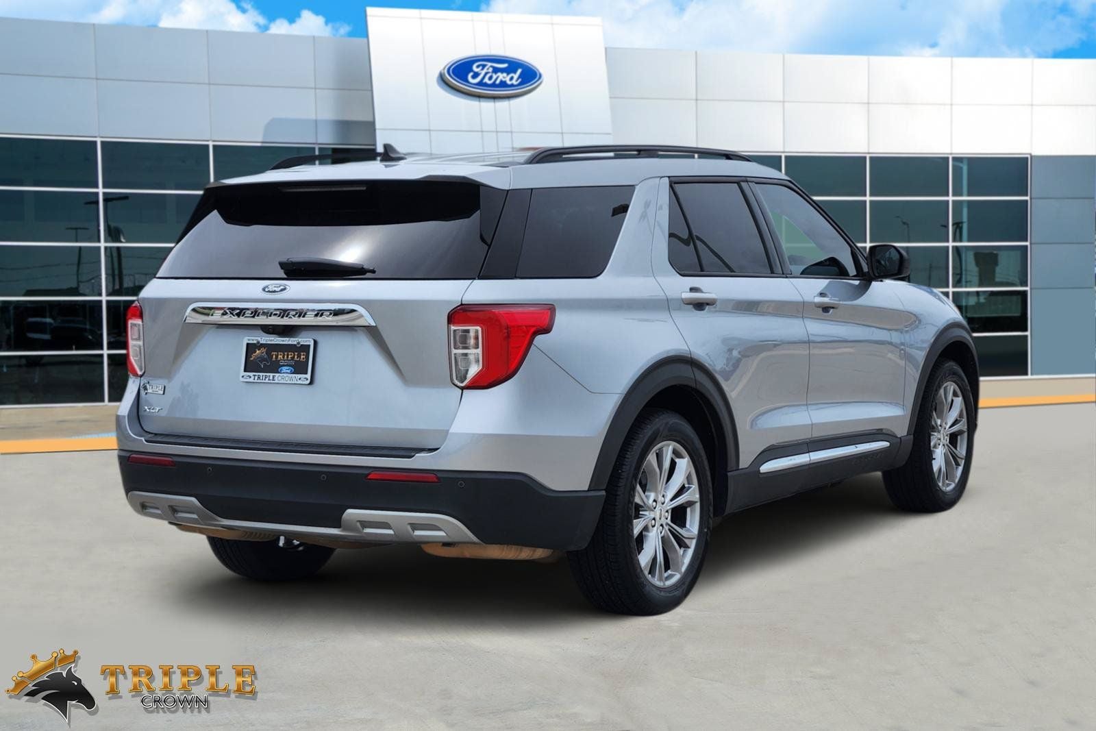 2023 Ford Explorer — detail view