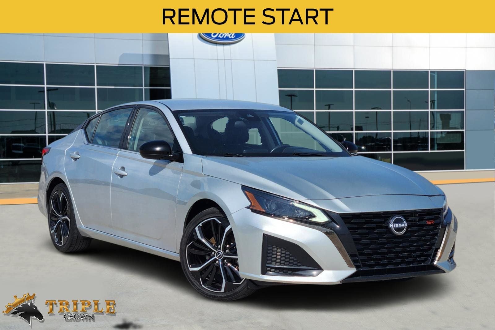 2023 Nissan Altima 2.5 SR in Brilliant Silver Metallic — front three-quarter view