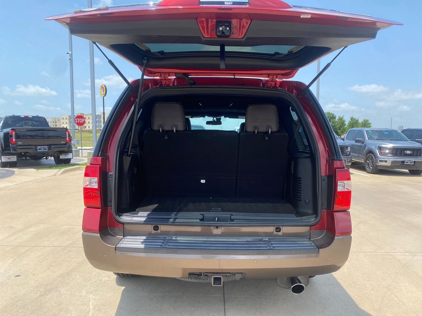 2017 Ford Expedition — detail view