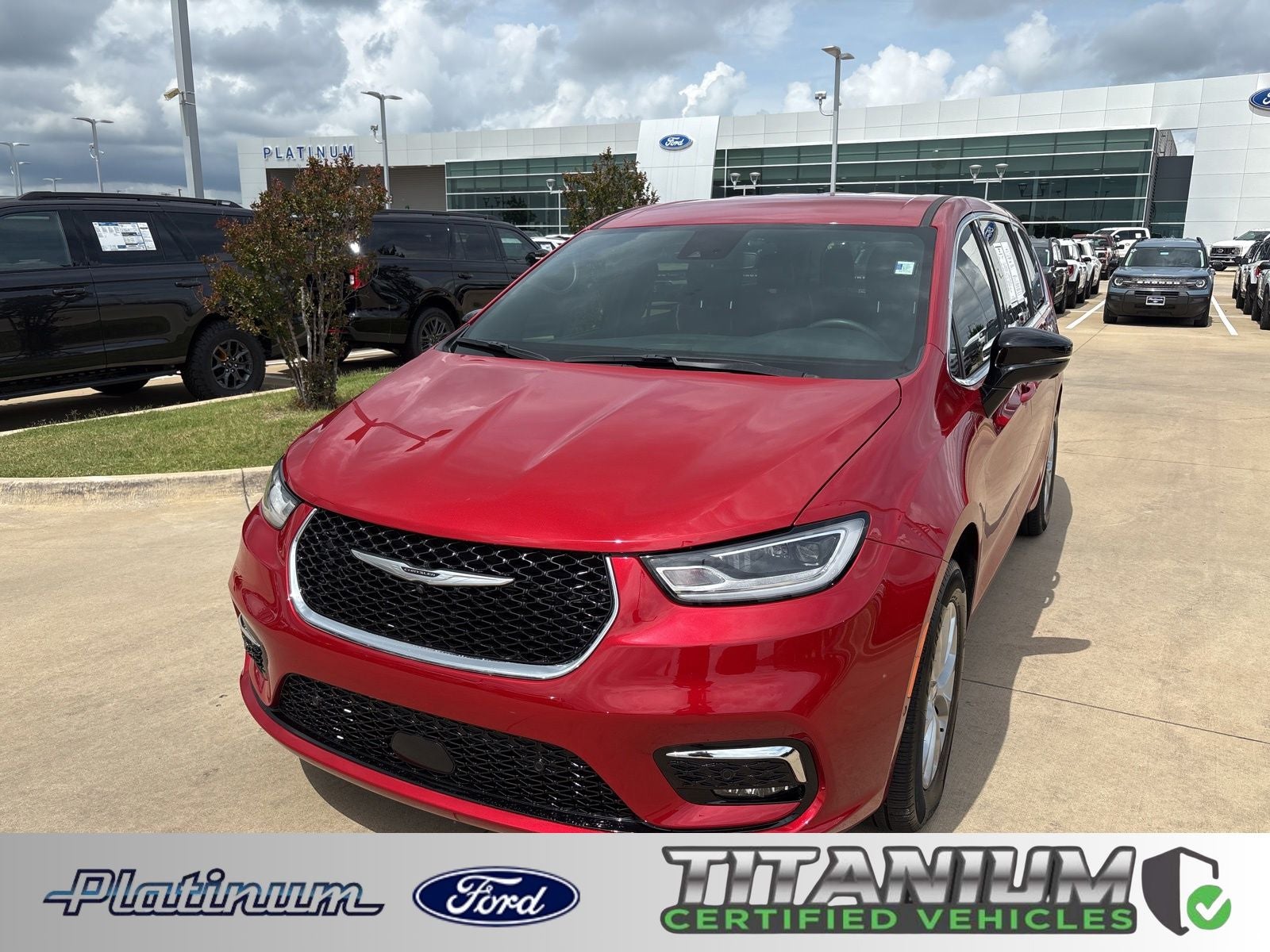 2025 Chrysler Pacifica