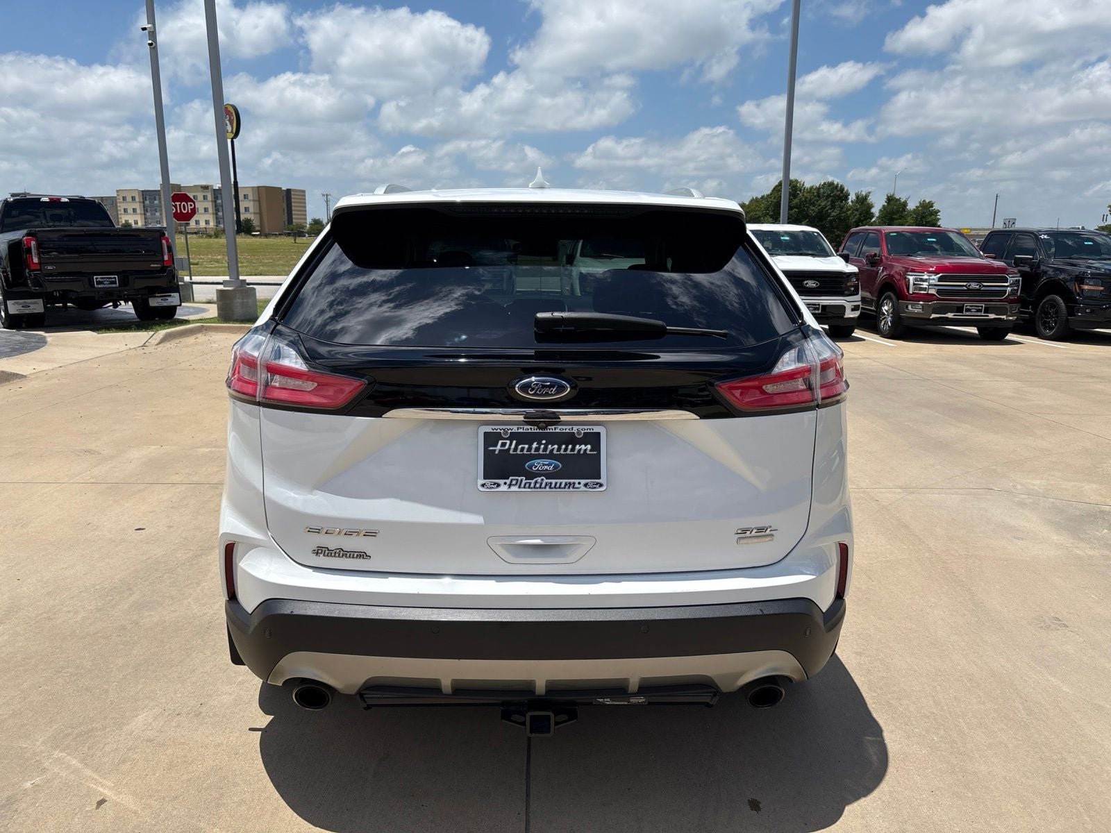 2019 Ford Edge — interior view