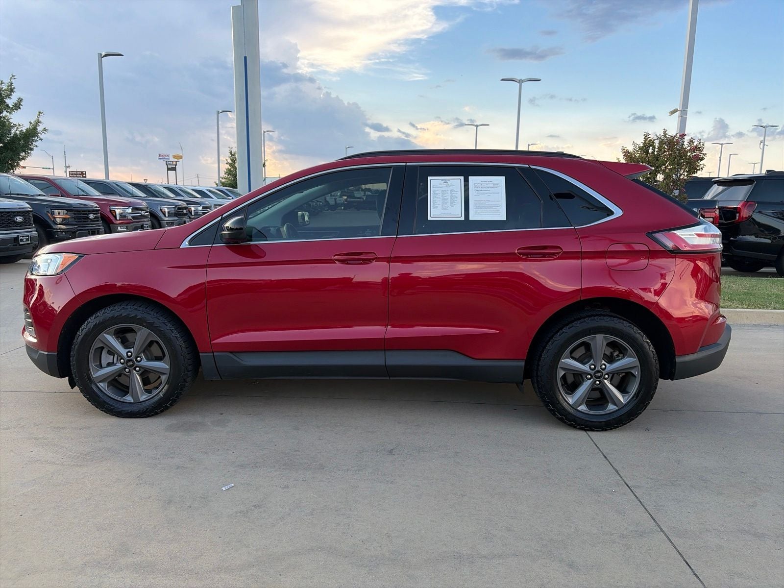 2022 Ford Edge — side profile view