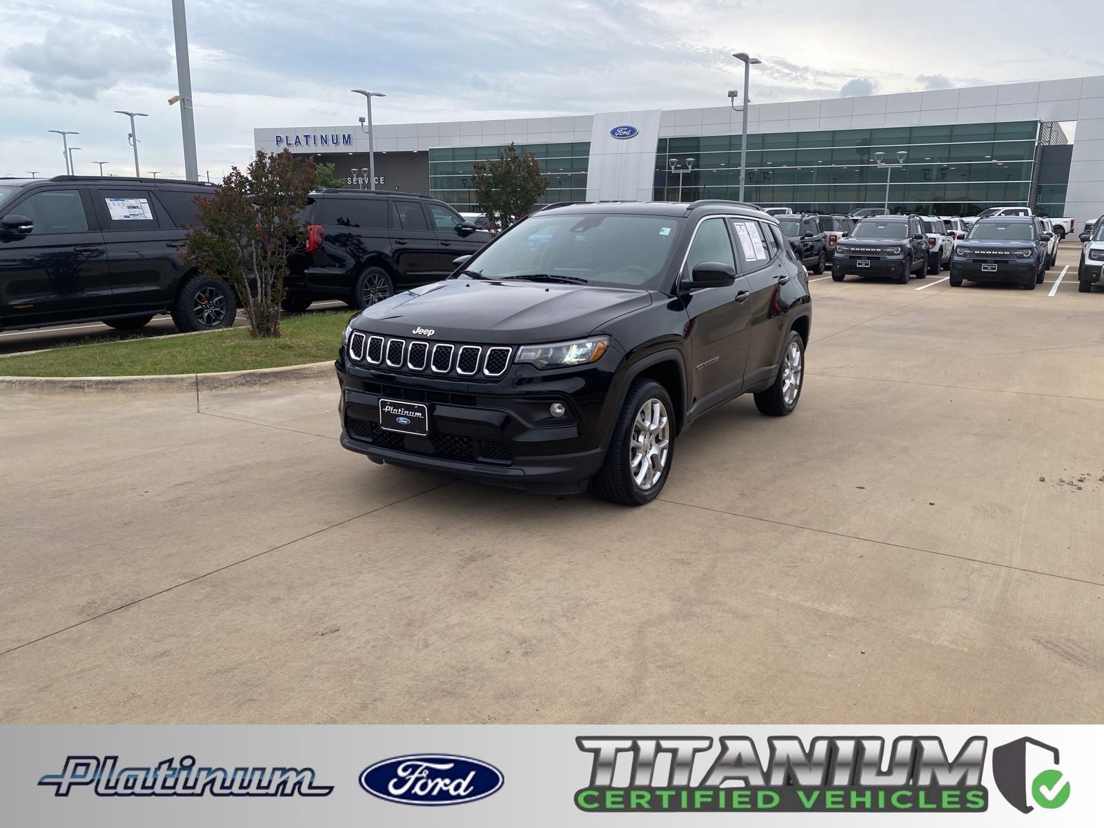2023 Jeep Compass